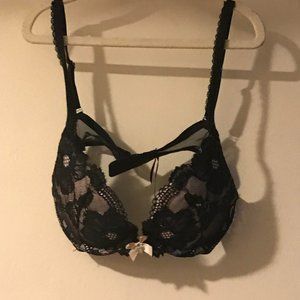 Victoria's Secret Lace Push-Up Bra